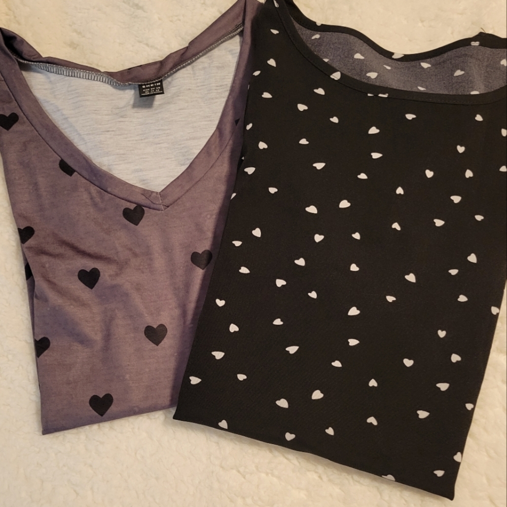 NWOT Heart Patterned Tops Set - Picture 3 of 13